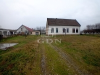 For sale farm Sükösd, 169m2