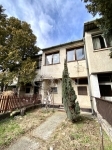 Eladó sorház Örkény, 84m2