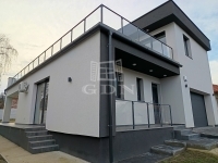 For sale family house Érd, 172m2