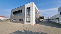出租 工业区域 Székesfehérvár, 1193m2