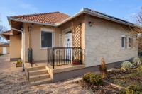 Verkauf einfamilienhaus Érd, 140m2