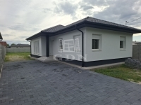 For sale family house Bugyi, 120m2