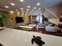 For sale family house Érd, 300m2