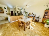 Vác Family House 0